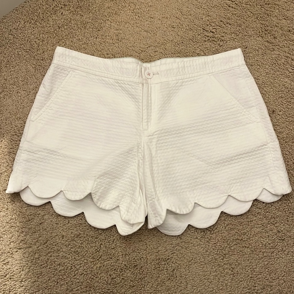 Lilly Pulitzer Buttercup Shorts White Size 4